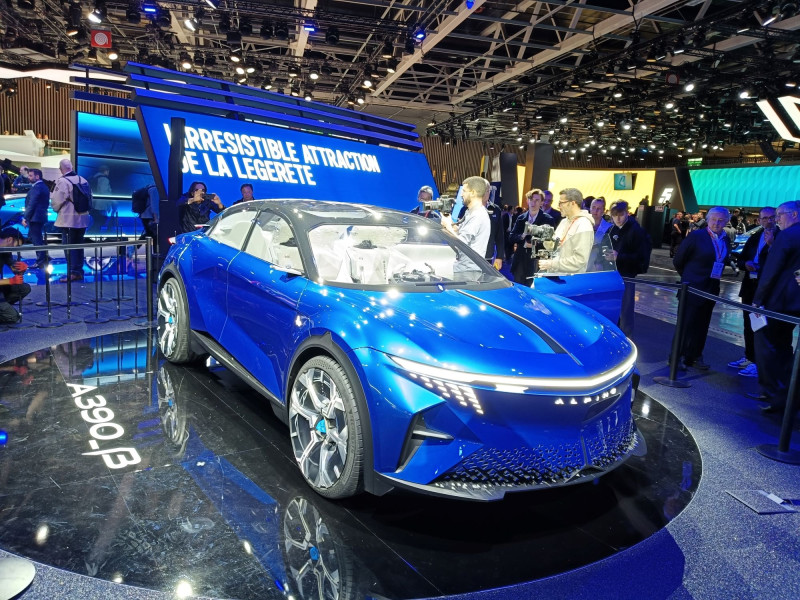 Alpine présente trois premières au salon automobile de Paris 