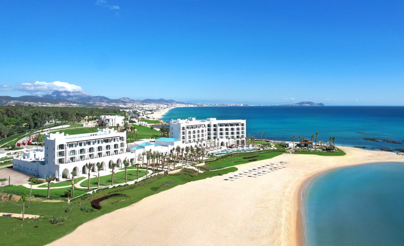 «St. Regis La Bahia Blanca Resort, Tamuda Bay» s’installe au Maroc